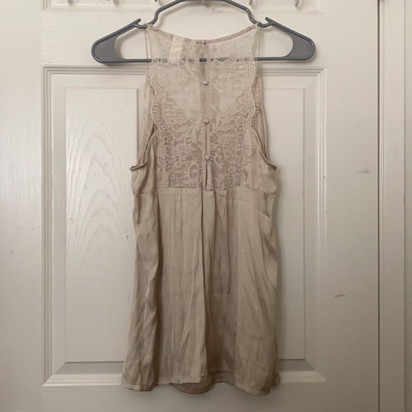 H&M Top - Picture 2 of 5